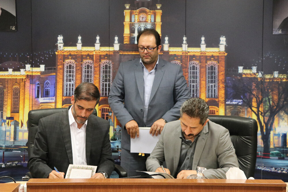 انعقاد قرارداد بزرگترین پروژه رفع حاشیه‌نشینی در تبریز