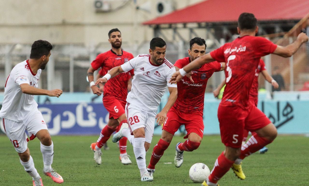 تکاپوی تراکتور برای برد اول/ عباس‌زاده و نساجی خیلی زود به هم رسیدند