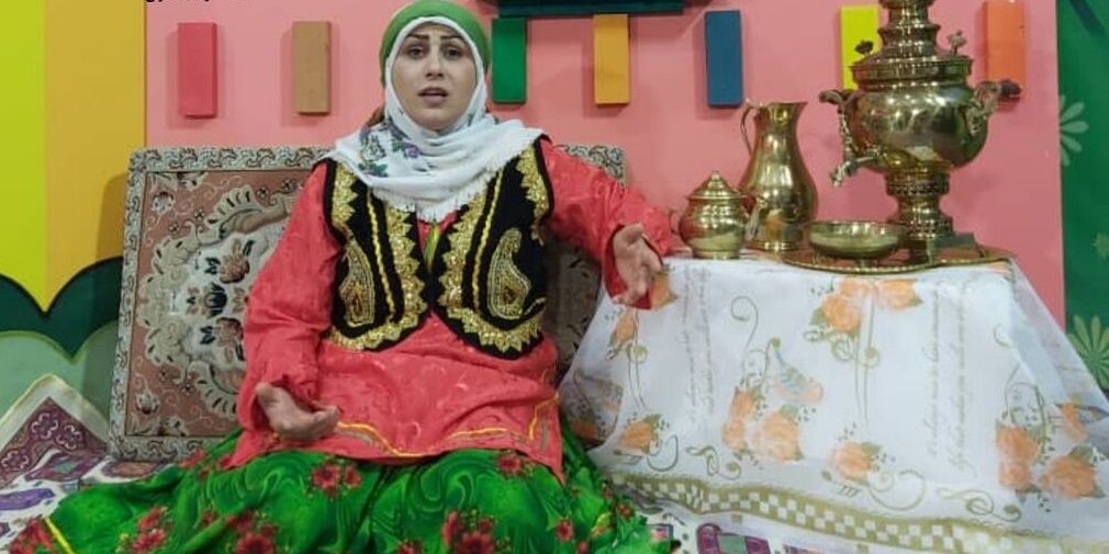 قصه‌گوی آذربایجان شرقی، برگزیده  ویژه چهارمین جشنواره ملی”مادران قصه‌گو” شد