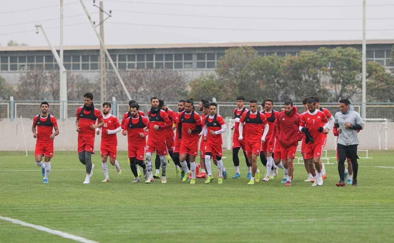 اولین حضور مهاجم تازه‌وارد در تمرین تراکتور + عکس