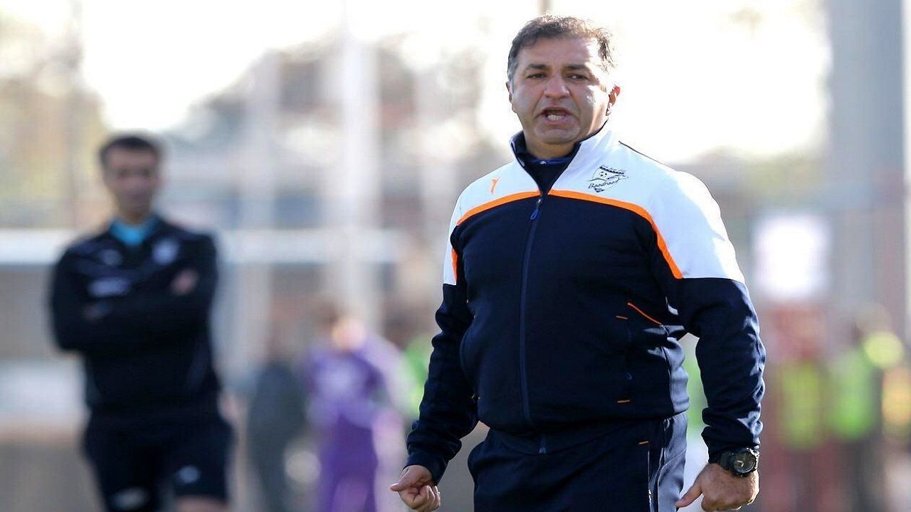 مربی مس رفسنجان: برابر تراکتور دست و پا بسته نخواهیم بود