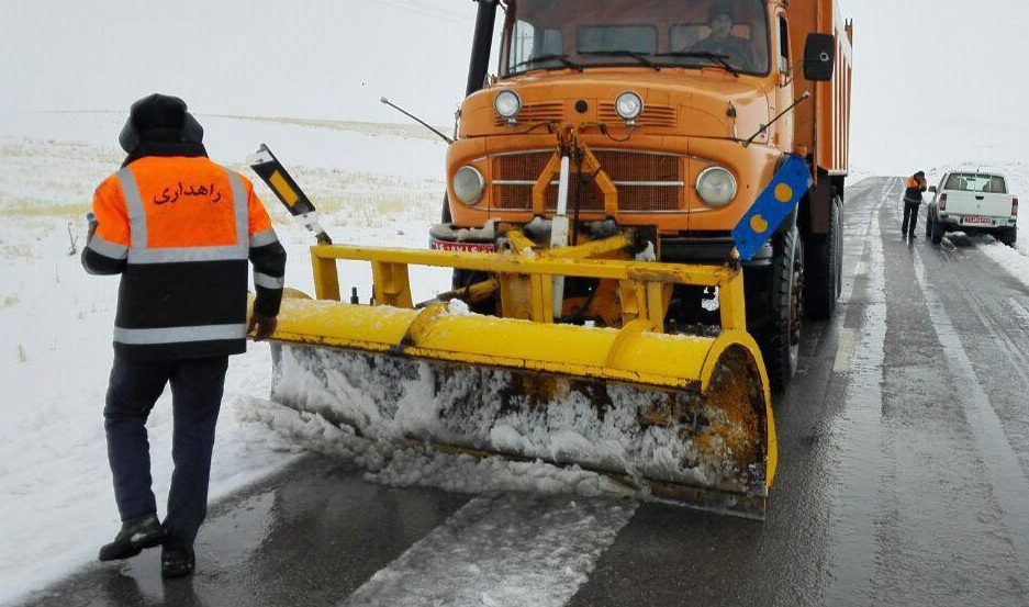 هیچ جاده‌ای مسدود نیست/ رانندگان احتیاط کنند