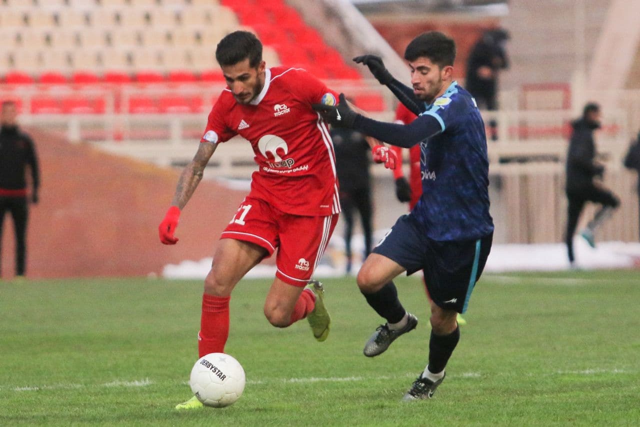 روشن شدن موتور تراکتور در روزهای اوج‌گیری قارتال و تیکی