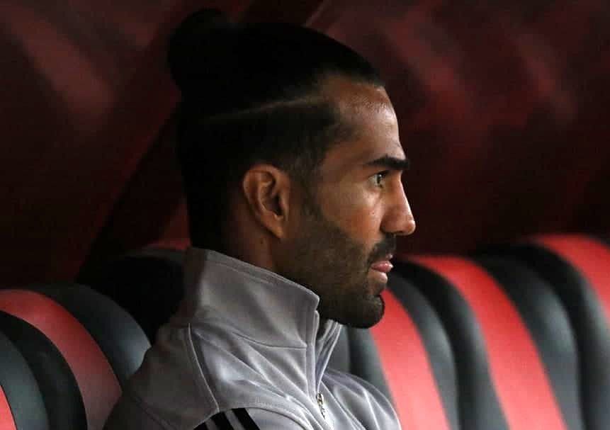 شجاعی سکاندار تراکتـور می‌ماند؟