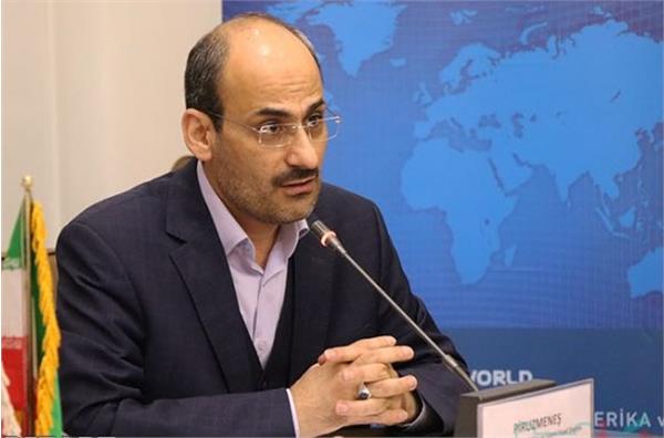 سوگواره شعر فاطمی تبریز، نویدبخش روند رو به کمال ادبیات آئینی در تبریز است