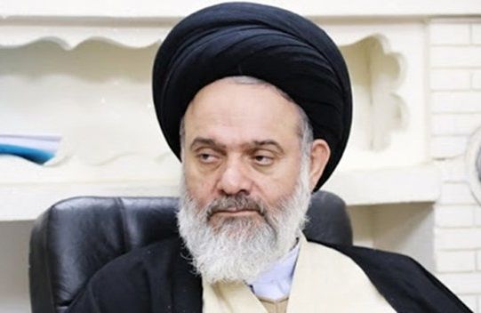 آیت‌الله مصباح انسانی نظریه‌پرداز بود/ ایشان هیچگاه از مسیر انقلاب دست نکشید