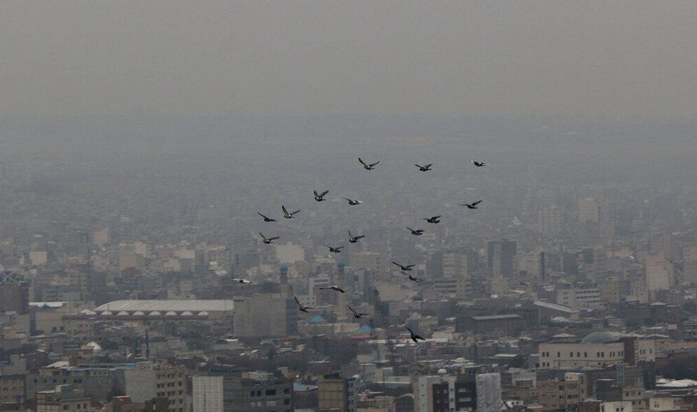 تشدید آلودگی هوای تبریز/ تا می‌توانید درخانه بمانید