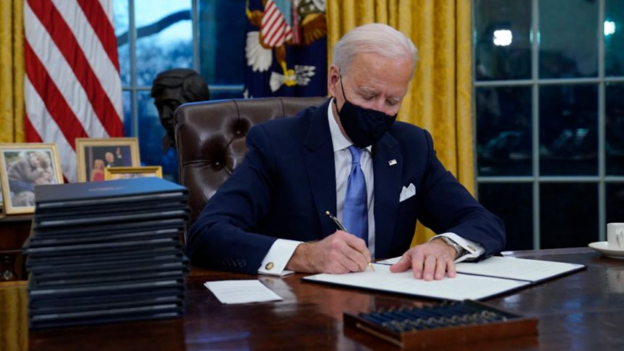 چرا خط‌خطیِ برجام پاک نشد؟