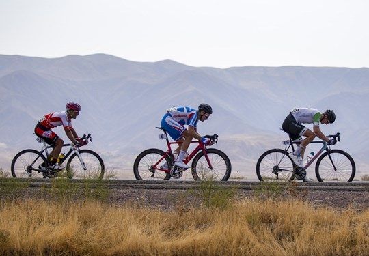 رکابزنان تبریزی اردوی تیم ملی را قرق کردند!