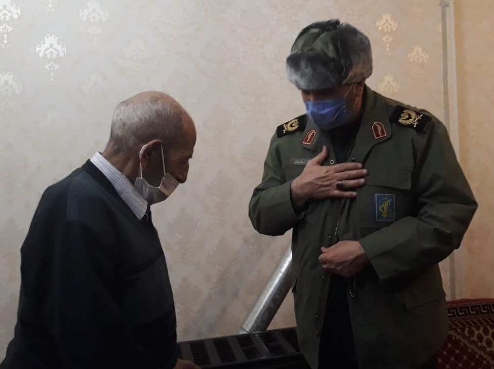 نشان‌گاه‌های جمهوری اسلامی/ پدر، مرید امام ؛ فرزندان، شهید راه امام