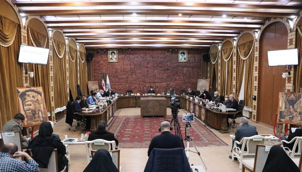 خروج درختان از تبریز ادامه دارد/ افزایش سه تا شش هزار تومانی قبوض آب