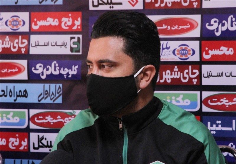 اخباری: بازیکنانم مردانه و با غیرت جنگیدند/ به یک شوک روحی نیاز داشتیم