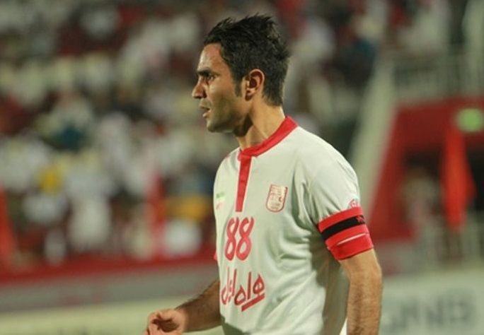 تراکتور برابر پرسپولیس بی‌برنامه بود/ برای هواداران ارزشی قائل نیستند