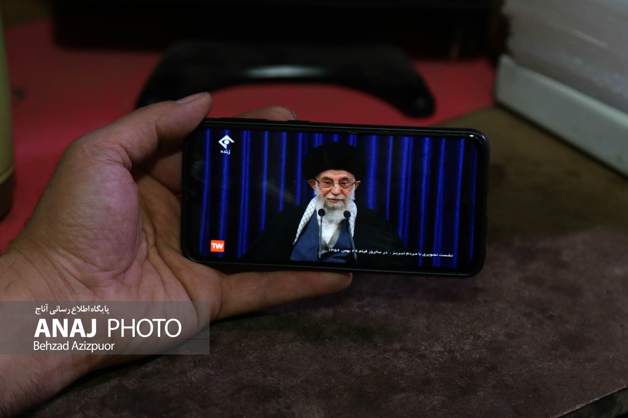 دیدار متفاوت بازاریان تبریز با رهبرانقلاب