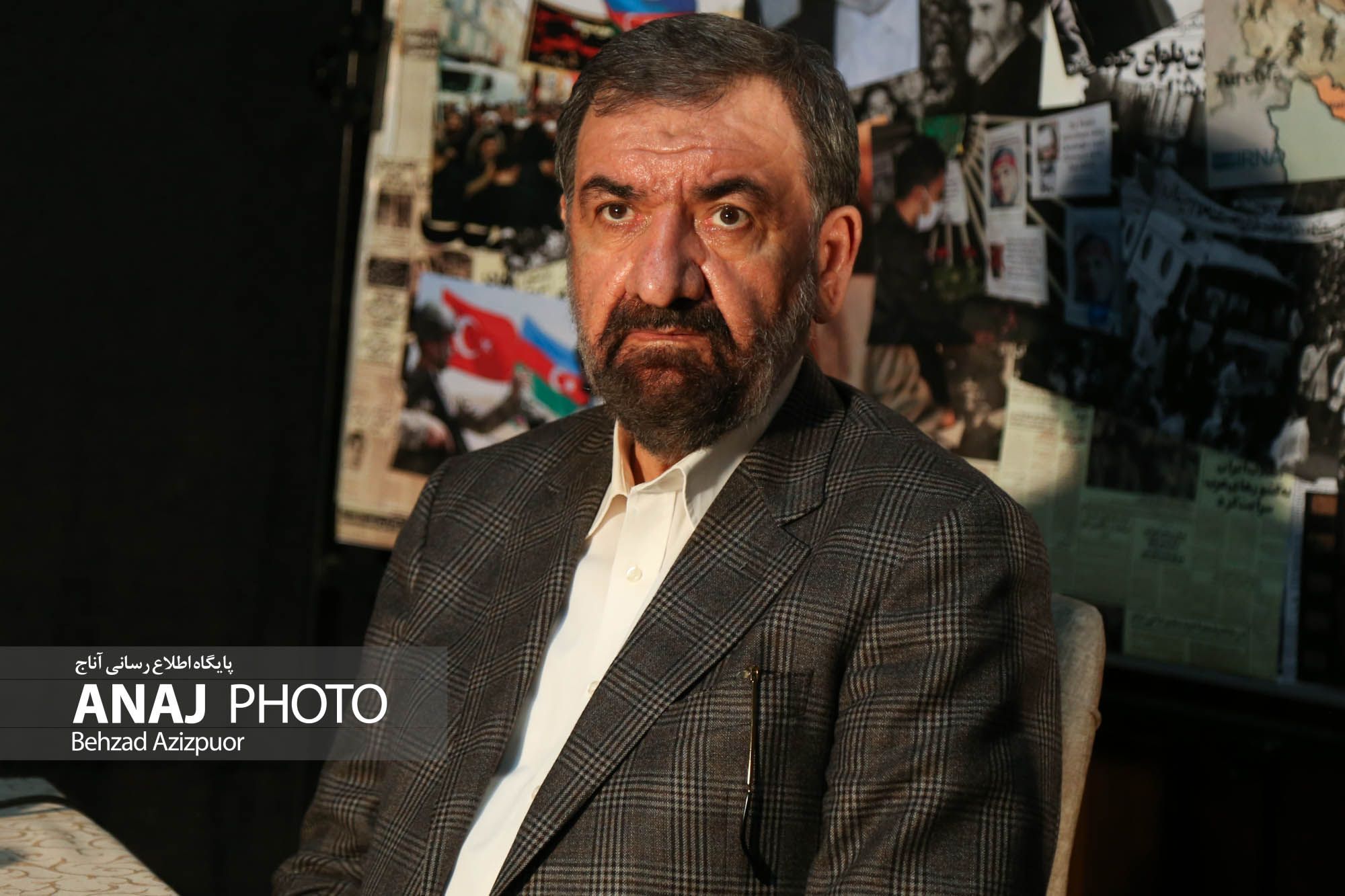 “یک ملت، دو پرچم” یادگاری رهبرانقلاب به حیدرعلی‌اف