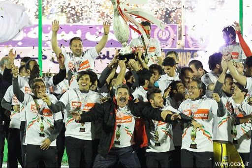 روز خاص پرشورها در فوتبال ایران/ تراکتور با دو راننده به جام طلایی رسید!