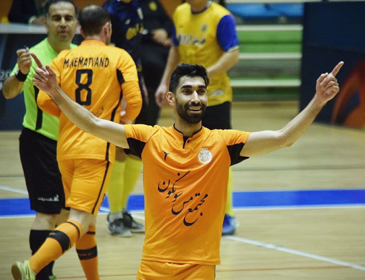 به تجربه و زرنگ‌بازی گیتی‌پسند باختیم/ سرنوشت قهرمانی دست خودمان است