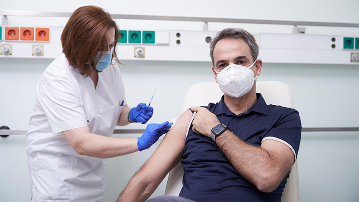 اتباع تُرک یونان محروم از واکسن کرونا!