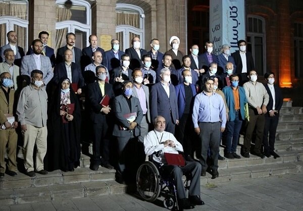 برگزیدگان پنجمین کتاب سال تبریز معرفی شدند