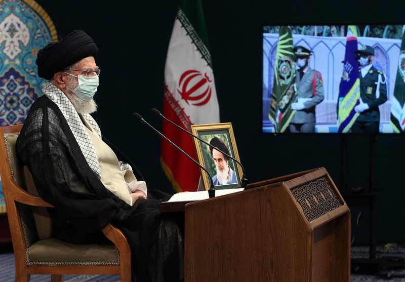 کسانی که برای امنیت به دیگران تکیه می‌کنند، سیلی خواهند خورد