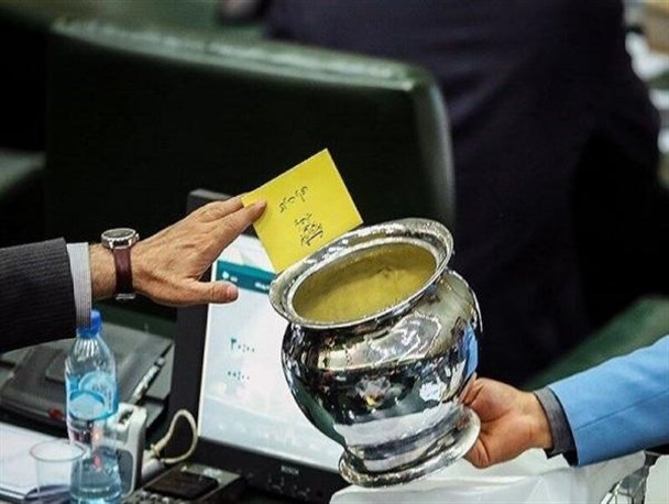 آزمون بزرگ مجلس برای مبارزه با فساد و افزایش اعتماد عمومی/ طرح شفافیت عملکرد نمایندگان را در ویترین قضاوت مردم قرار می‌دهد