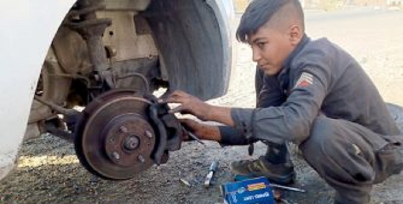 اشتغال فقط پشت میزنشینی نیست