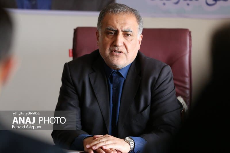 شرکت‌های دانش بنیان برای تولید کارت ملی همت کنند