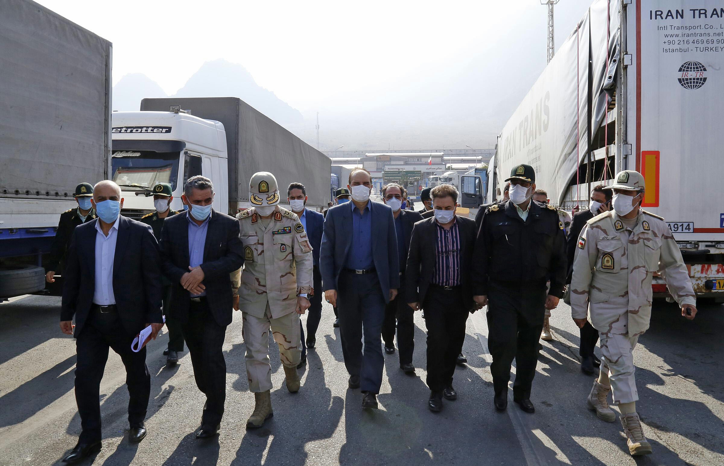 نقاط مرزی باید در وضعیت اقتصادی استان و کشور تأثیرگذار باشند