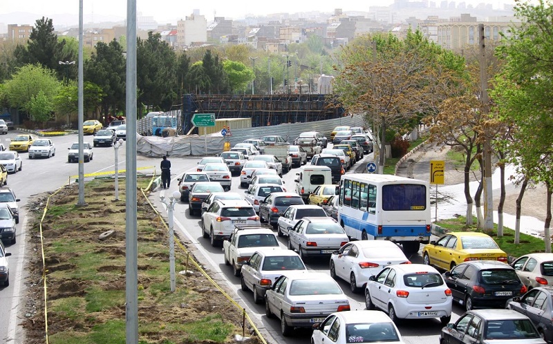 باز شدن گره ترافیک غرب تبریز با قطارهای اتوبوسی