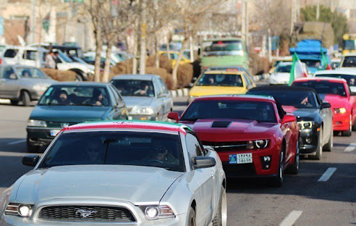 اجازه تردد خودروهای تجاری با پلاک منطقه آزاد ارس در کل استان صادر شود/ ضرورت احیای روز تبریز