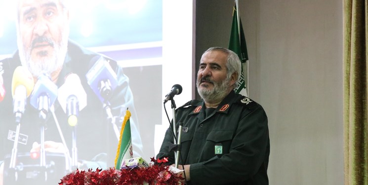 سران فتنه بعد از آن همه خسارتی باز به دنبال ارتباط با دشمنان بودند