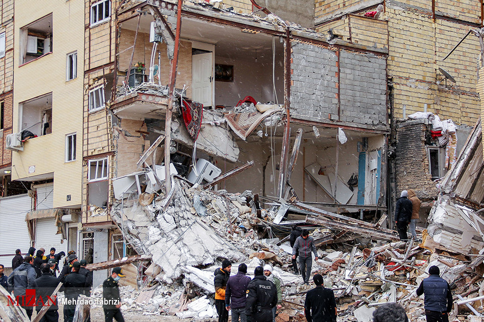 تشکیل پرونده قضایی برای حادثه انفجار ساختمان ۵ طبقه در تبریز