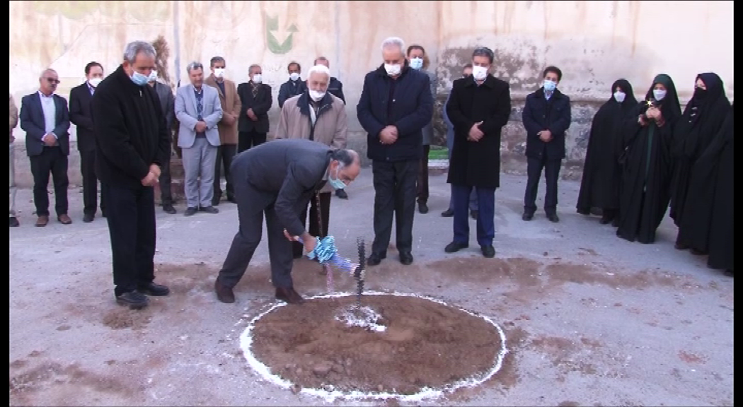 خیران 18 مدرسه در مراغه می سازند