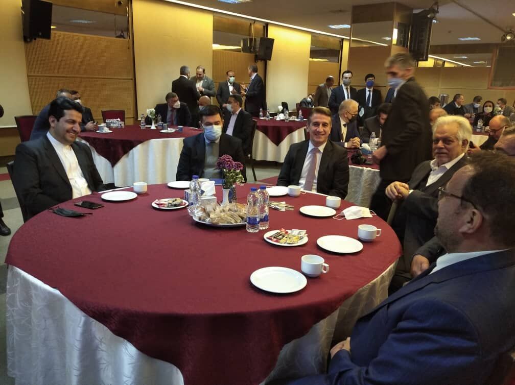 کمک به توسعه روابط ایران و جمهوری آذربایجان در تهران