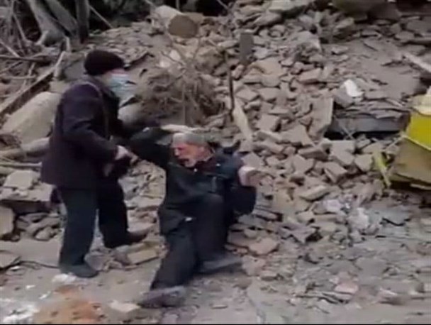 تخریب مغازه پیرمرد مراغه ای در مراجع قضایی در حال  پیگیری است