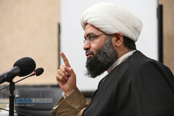 نظام اسلامی درگیر جنگ روایت هاست/ فتنه ۸۸ کشور را ۵۰ سال عقب انداخت