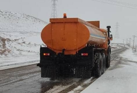 تامین محلول مورد نیاز برای برفروبی سطح شهر تبریز