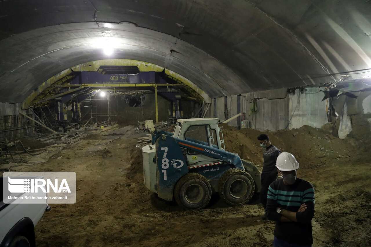 ۹۰ درصد خط یک قطارشهری تبریز سال آینده تکمیل می‌شود