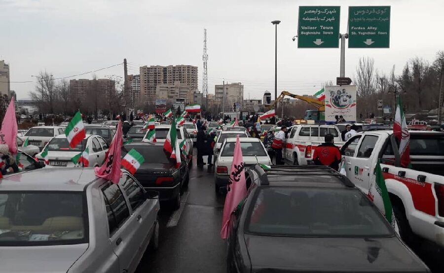 جشن چهل و سوم انقلاب اسلامی در آذربایجان شرقی زیر بارش رحمت الهی