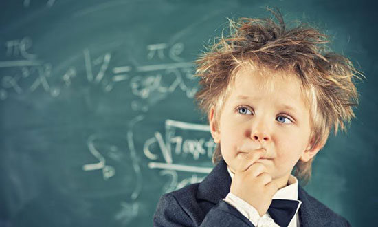 چگونه کودک باهوشی داشته باشیم؟/ ۶ نمونه از بهترین غذاها برای باهوش شدن کودک