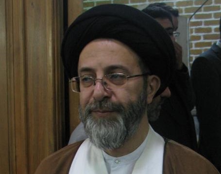 بودجه 10 میلیارد تومانی برای توسعه عمرانی مقبره آیت الله قاضی طباطبایی را نمی خواهیم/ این بودجه را صرف محرومیت زدایی کنید