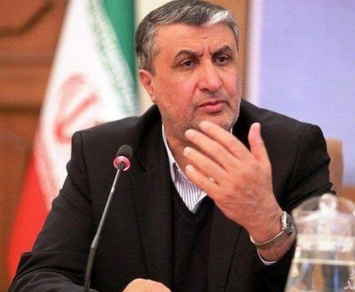 با تاسی از مکتب شهدا و تکیه بر توان داخل به یکی از قدرت‌های دفاعی در منطقه تبدیل شدیم