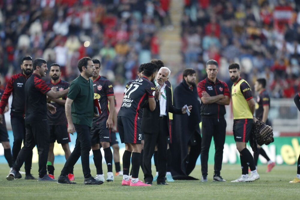 واکنش متفاوت روزنامه اصفهانی: پرسپولیس به دنبال امتیاز مجانی + عکس
