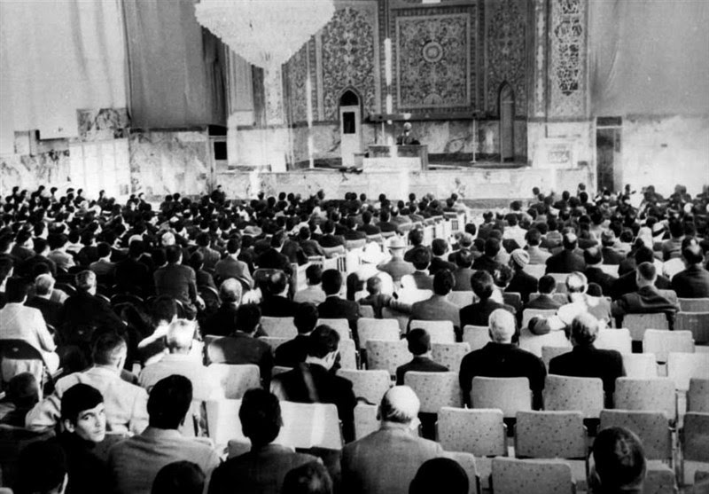 درباره خطر خودنمایی رائفی‌پورها/ لزوم بازگشت به تبار «ارشاد» و «کرامت» در «مصاف» شومن‌ها