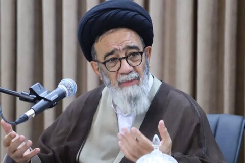 خاندان اصیل خامنه‌ای بزرگان زیادی تحویل جامعه داده‌اند/ تبریز خاستگاه غیرت و ایثار است