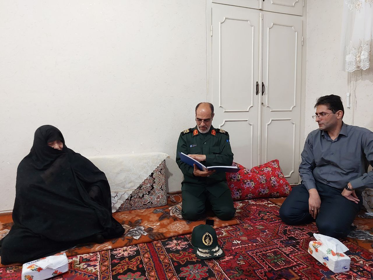 شهدا اسوه‌های حقیقی ولایت‌مداری، ایثار و اخلاص هستند