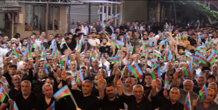 شعبده جدید دولت آذربایجان در حذف پرچم‌های حسینی