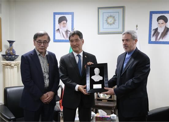 سفیر ژاپن: علاقمند به افزایش تعاملات فرهنگی با آذربایجان شرقی هستیم