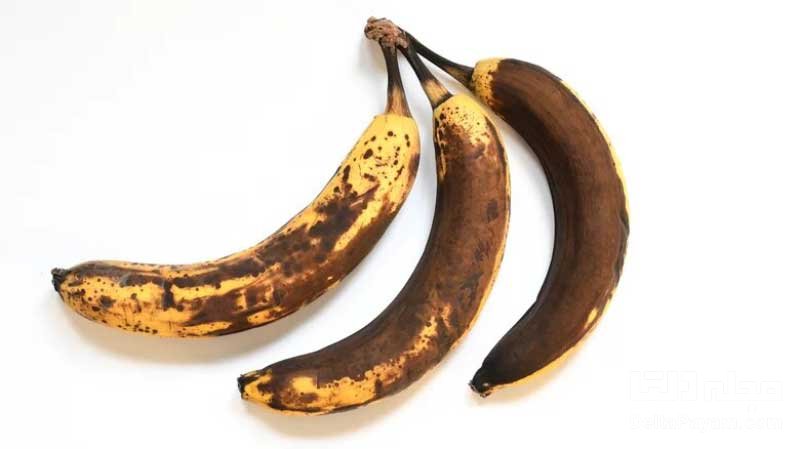 ۶ فایده موز سیاه شده