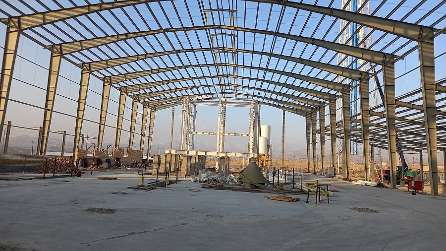 ساخت بزرگترین کارخانه بطری های شیشه ای در مراغه